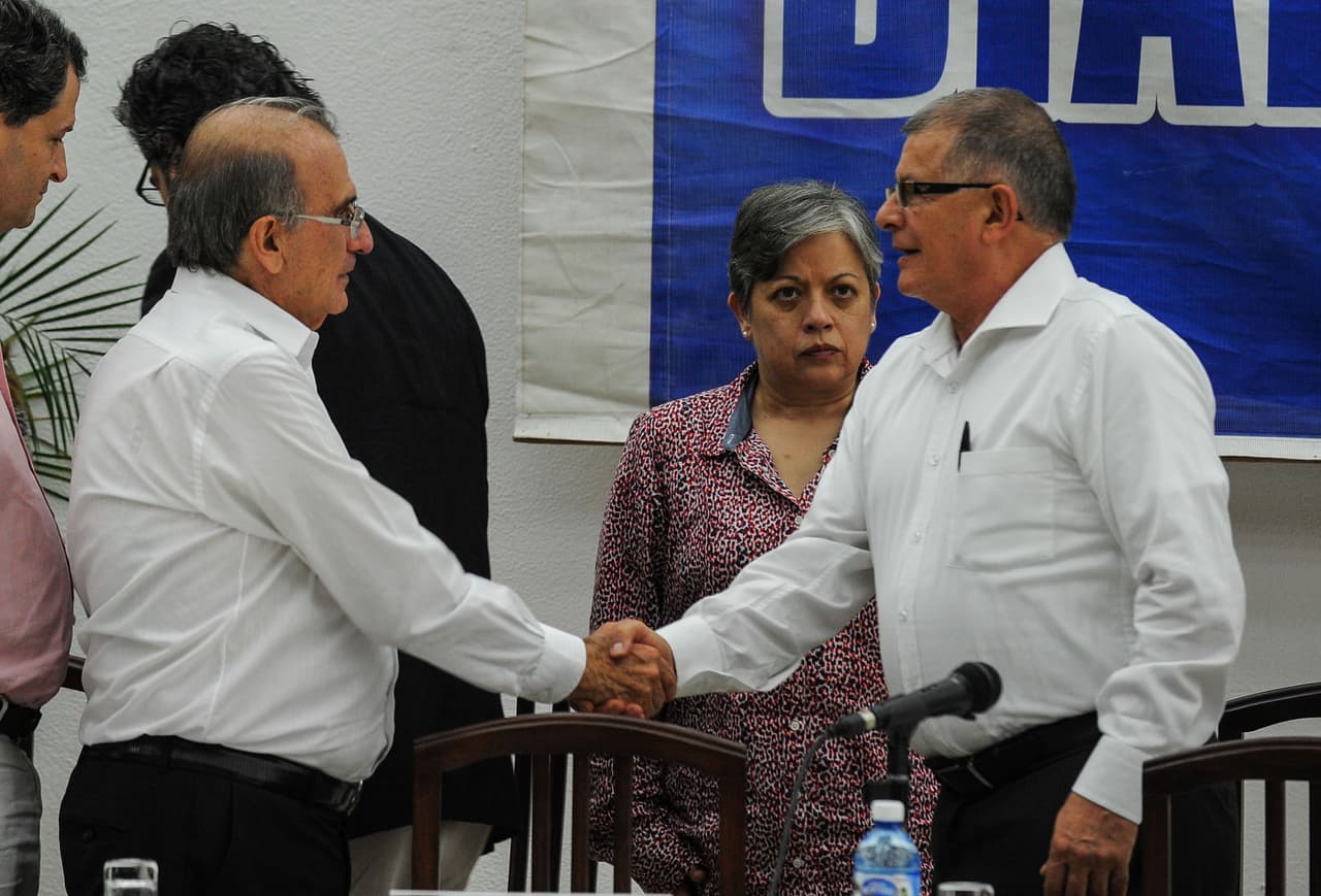 Gobierno colombiano y FARC acuerdan mecanismo para dar seguridad jurídica a acuerdo paz