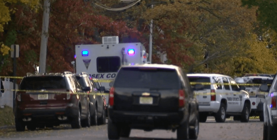 Tiroteo pone fin a la vida de un niño de dos años y de un adulto en Orange, Nueva Jersey