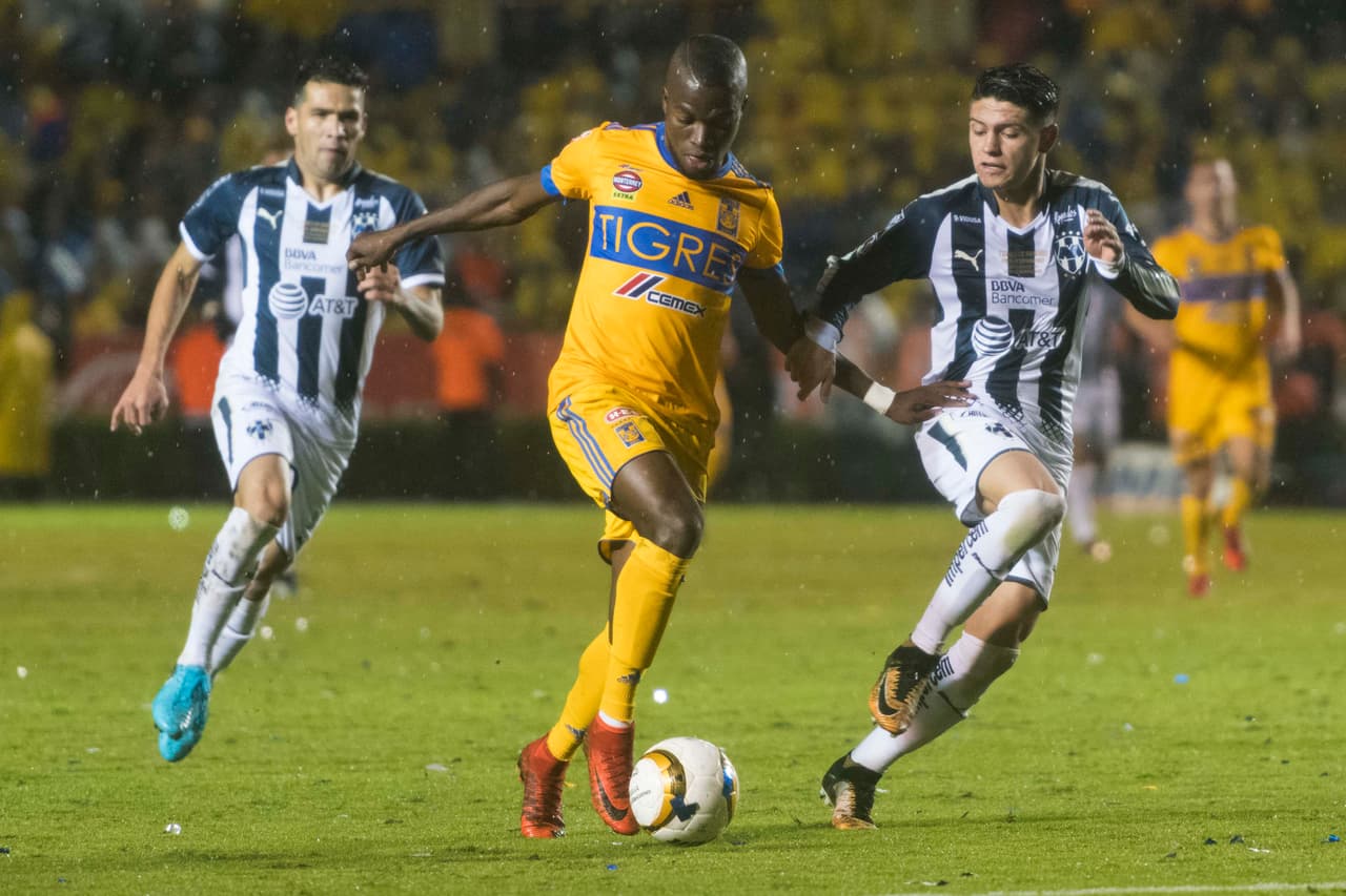 Hoy, luego de muchas especulaciones, el chico ha decidido jugar para el Tri y buscar un lugar con el cuadro de Juan Carlos Osorio para Rusia 2018.