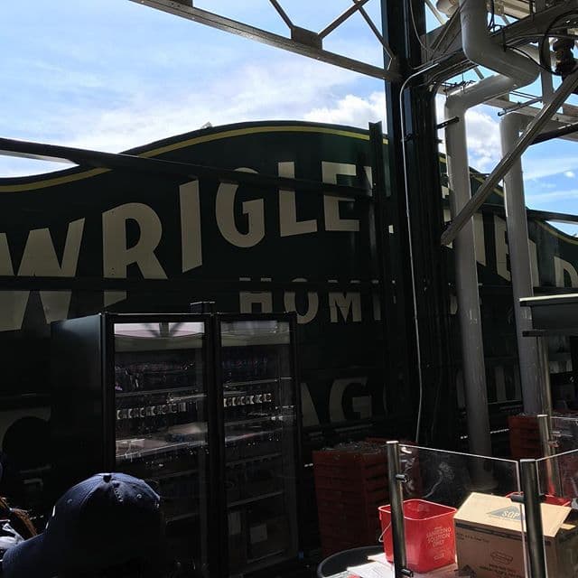 Fans de los Cubs comparten su emoción en las redes sociales por el inicio de los temporada.