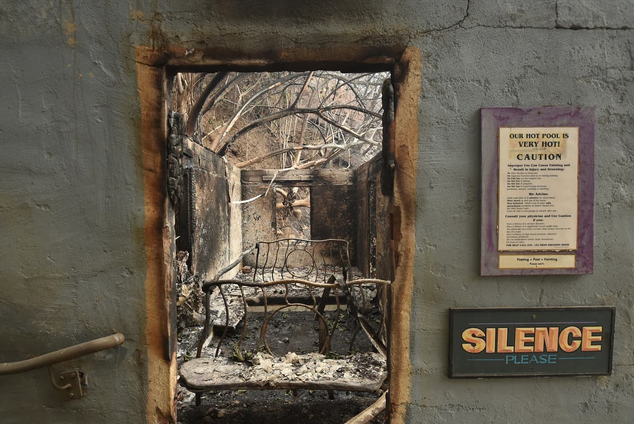 El incendio ha consumido más de 60,000 acres y ha destruido cientos de casas en el norte de California.