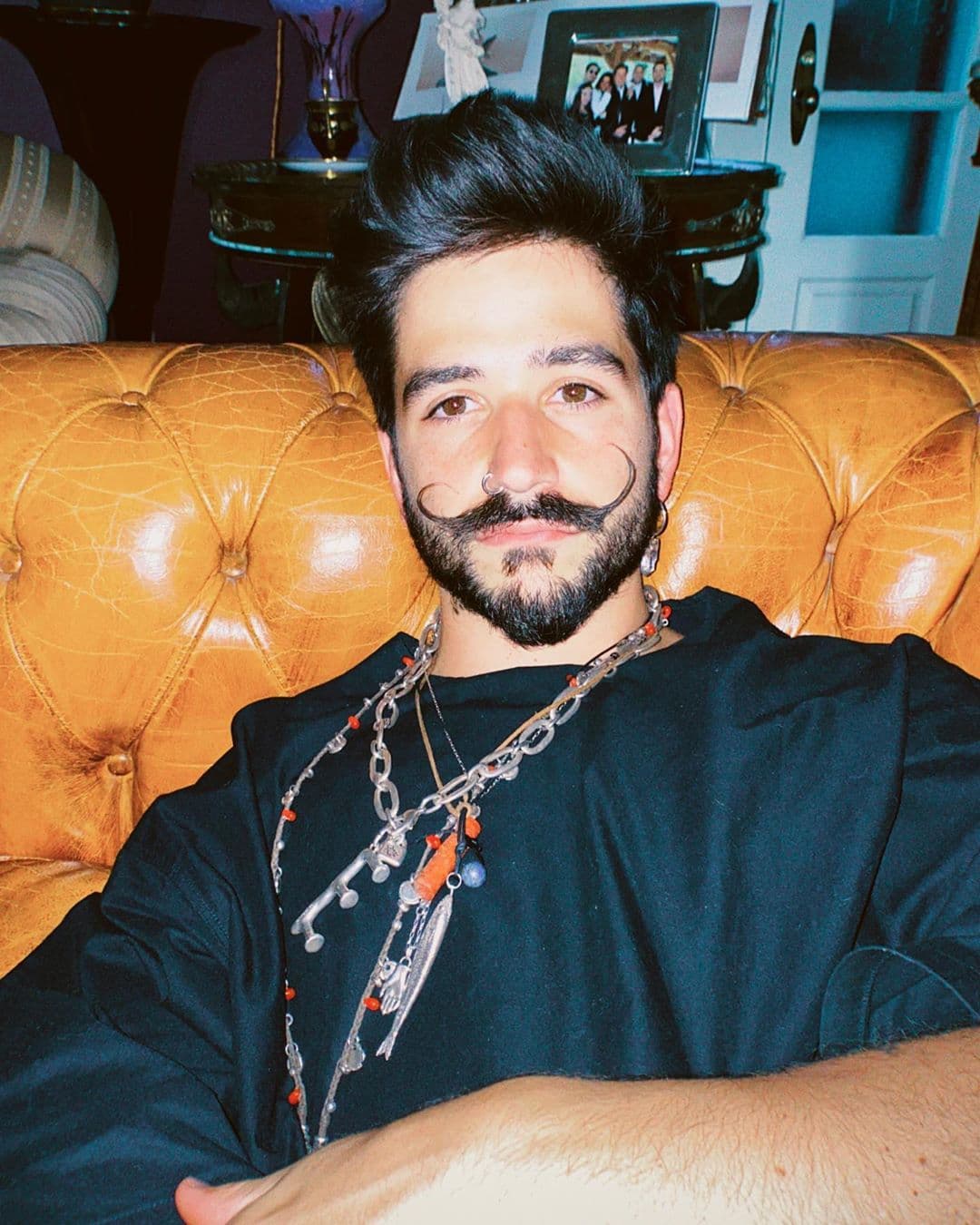 En una entrevista reciente, mencionó que estar compitiendo en esta categoría y en la de 'El Cuarentema' es la excusa perfecta para compartir su música. De hecho, este 2020 subirá al escenario de Premios Juventud.