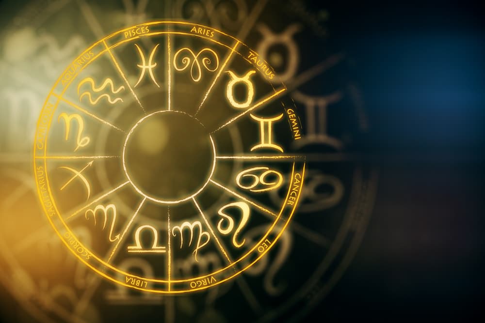 ¿Sabías que cada signo zodiacal tiene un lema que le caracteriza desde tiempos inmemoriales? Esa afirmación refleja la cualidad principal del mismo y además es el motor que bien aplicado permite a cada uno lograr sus metas en la vida.