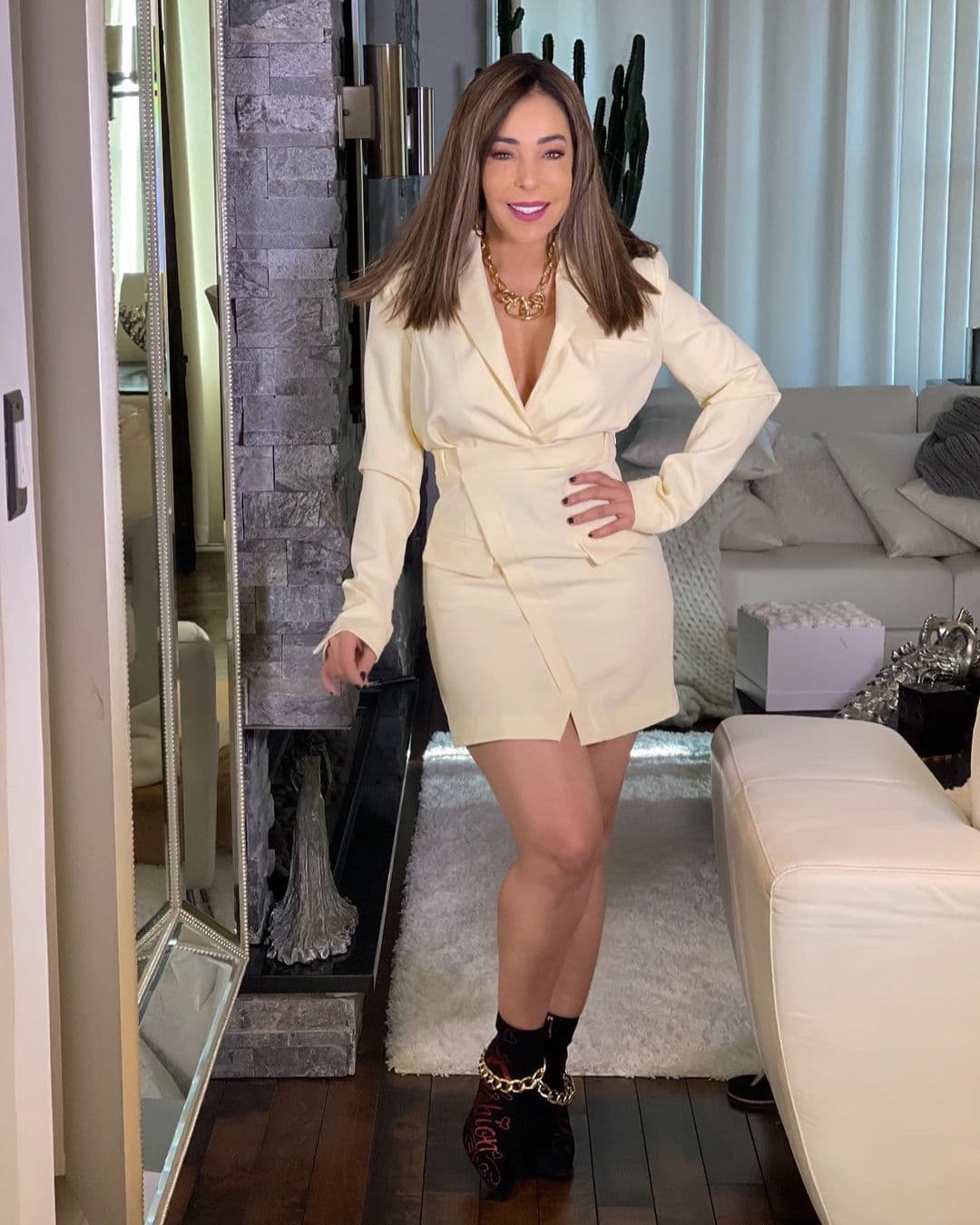 La dominicana compartió a través de sus redes sociales las felicitaciones que le hicieron llegar amigos y compañeros de trabajo.