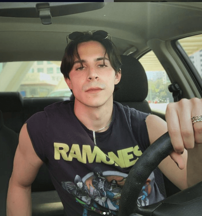 El actor mexicano Alejandro Puente también se alista para la nueva serie.