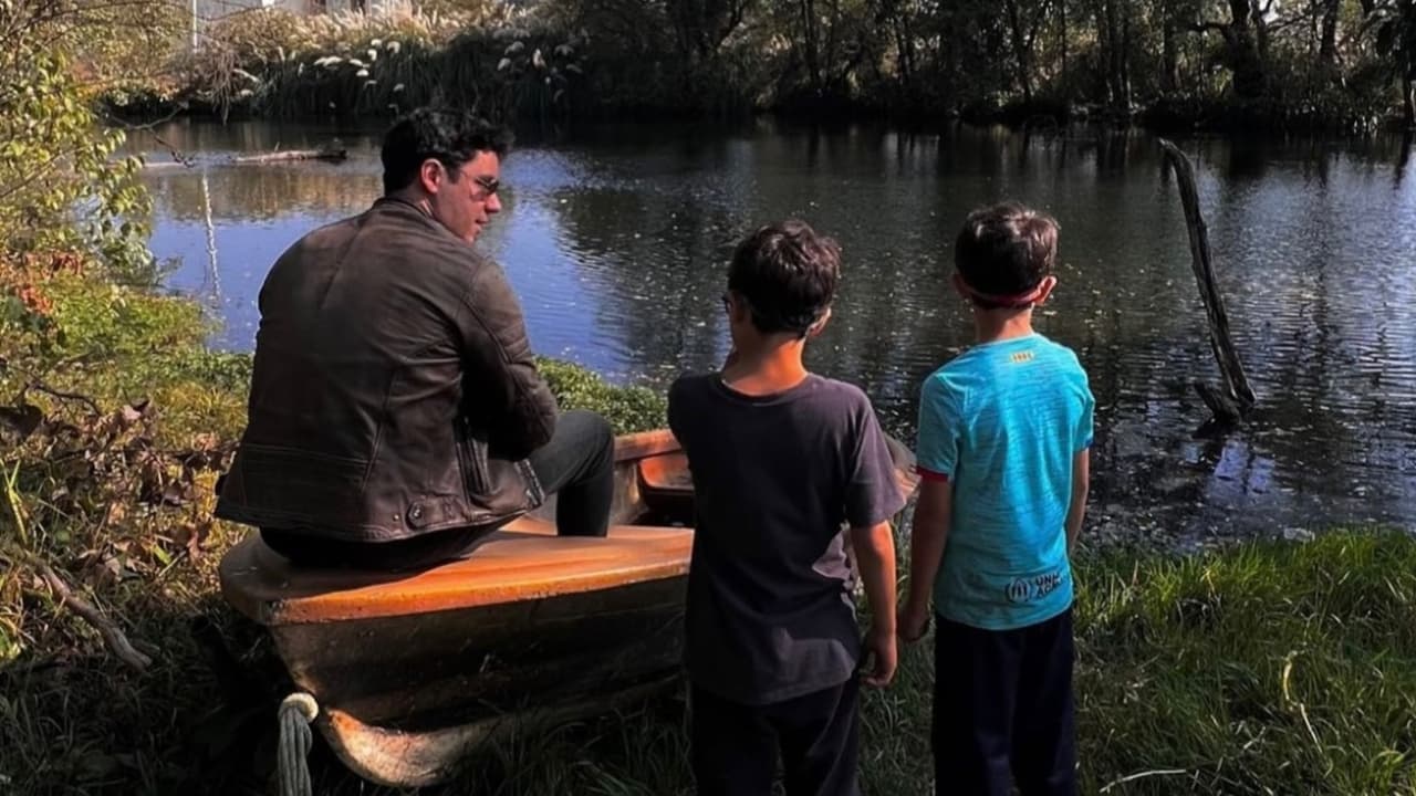 Eduardo Jr. y sus hermanos Daniel y Manuel.