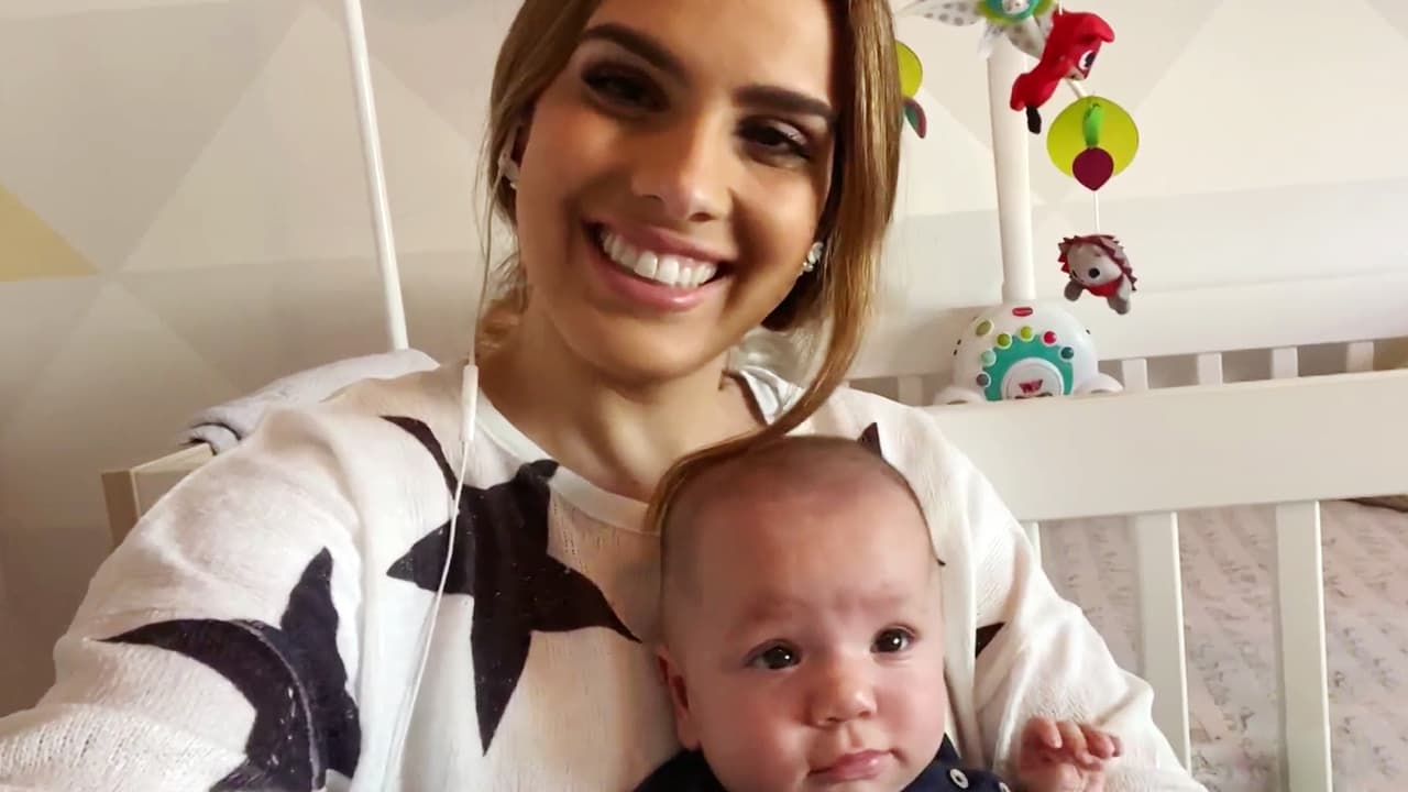 El pequeñito 
<a href="https://www.univision.com/shows/despierta-america/seguro-y-en-brazos-de-su-mama-asi-fue-el-debut-del-bebe-de-andrea-chediak-en-television-video">debutó en televisión</a> con su mami, y lo hizo bastante bien.