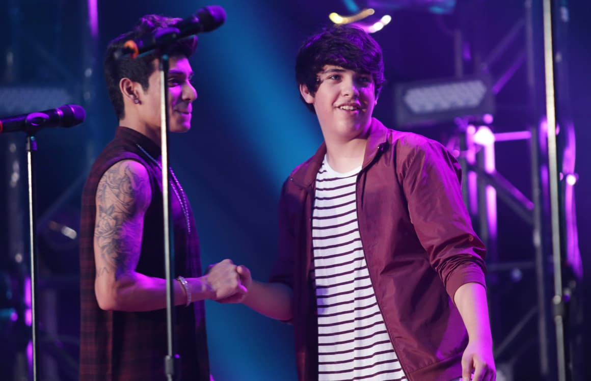 El chico de San Antonio es seguido por miles en las redes sociales, ya tiene unos cuantos fan clubs y ahora viene a conquistar La Banda.