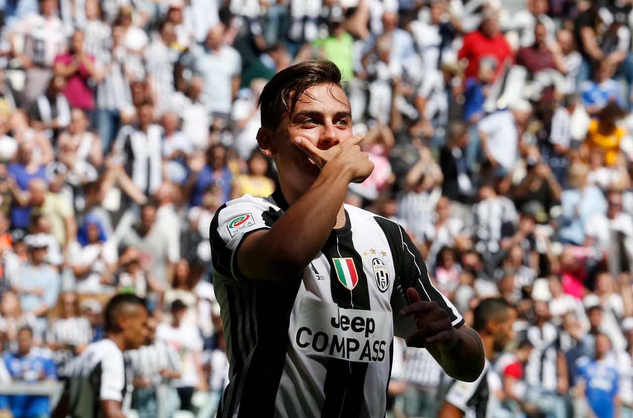 Dybala además posee poder goleador con 19 tantos y nueve asistencias de gol para sus compañeros, características que lo asemejan mucho a Neymar.