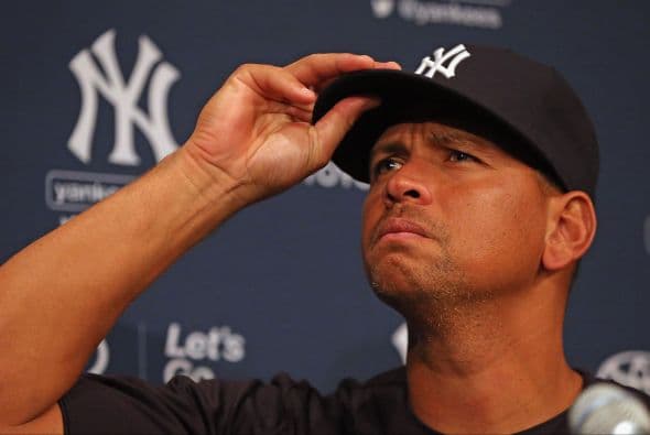 <h3 class="cms-H3-H3">10.- Sinceridad</h3>
<br>El periodista de 
<b>The New York Times</b> preguntó dos veces a A-Rod para que le comentara si en algún momento durante sus constantes negaciones sobre dopaje se planteó contar la verdad.
<b> Alex Rodríguez evitó responder</b>, dijo no estar aún preparado. Espera poder hacerlo "en el futuro" y en una entrevista ante una cámara de televisión: "Pienso que la gente tiene que ver 
<b>mi sinceridad</b>".