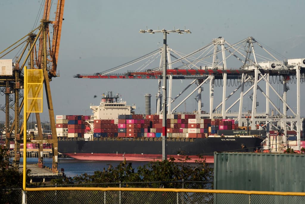 China responde a la nueva amenaza de Trump: "No queremos una guerra arancelaria, pero no le tememos"