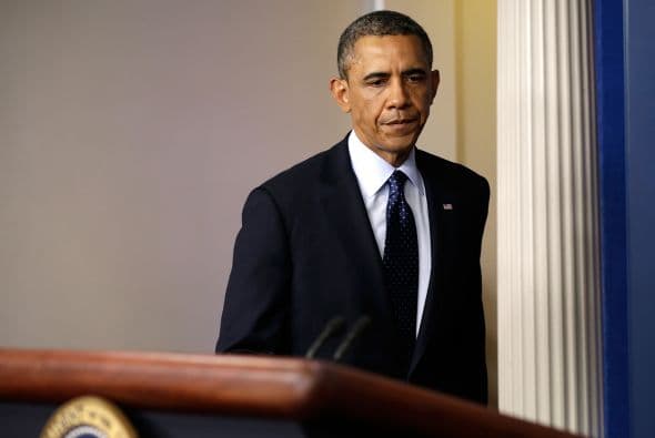 A continuación, Obama llamó al alcalde de Boston, Tom Menino, y al gobernador de Massachusetts, Deval Patrick, para "expresar su preocupación por aquellos que resultaron lesionados, y para dejar en claro que su Administración está lista para proveer el apoyo necesario para responder al suceso".