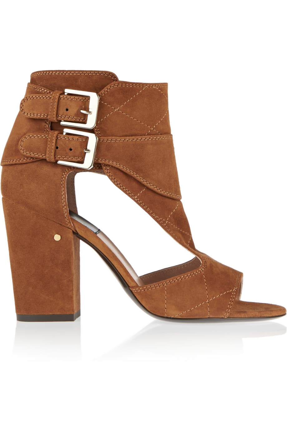 Claro que también hay cabida para las correas y los herrajes como estas sandalias de Laurence Dacade. Los tonos cálidos como el camel resultan más favorecedores para todas las estaturas, así que altas y bajitas querrán un modelo como este.