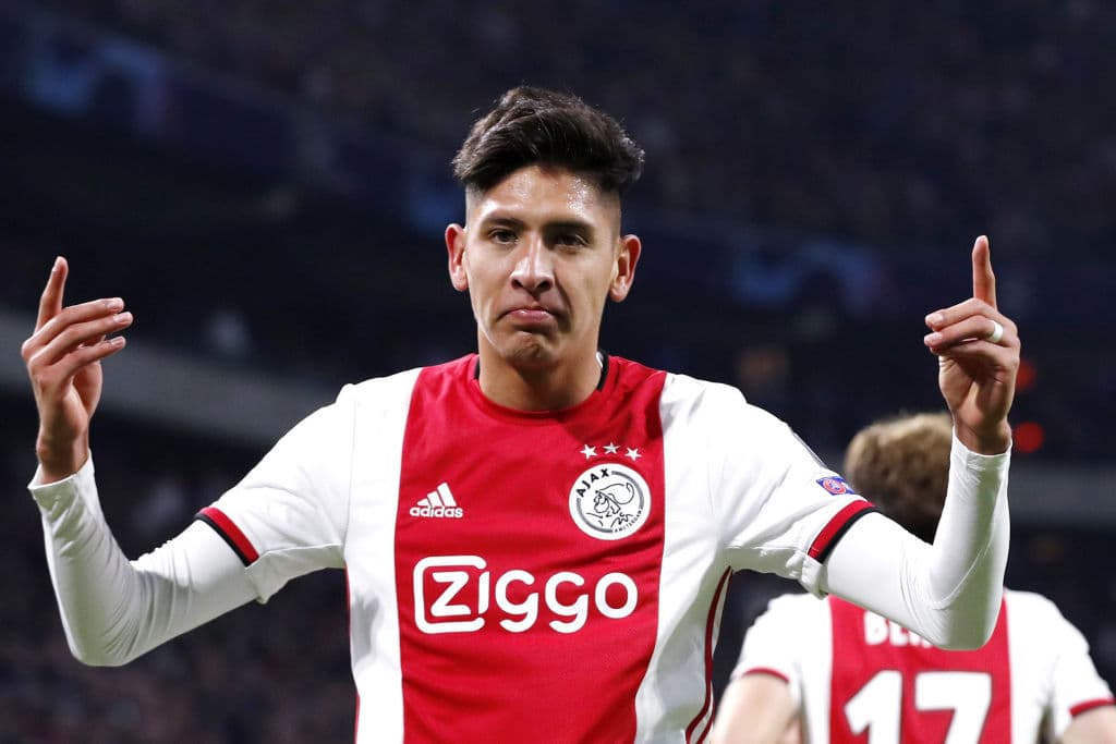 El centrocampista dejó al América para irse al Ajax de Holanda y jugar la Eredivisie.