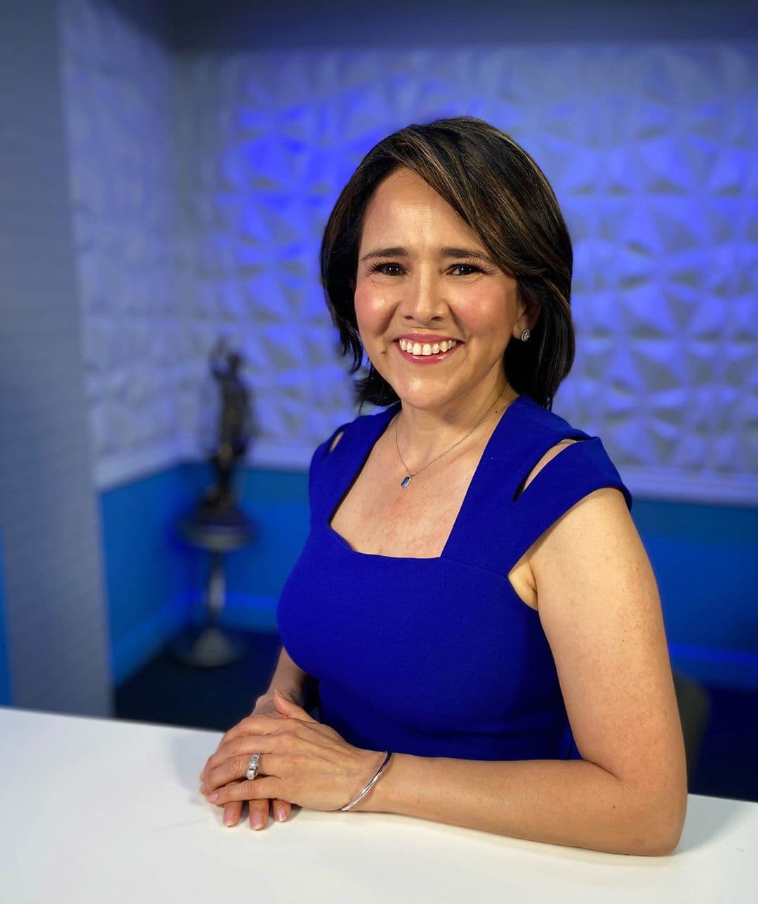 El influencer comparte la nominación junto a su madre Jessica Domínguez, una de las abogadas de inmigración más conocidas en los Estados Unidos y quien ha ayudado a muchas familias latinas.