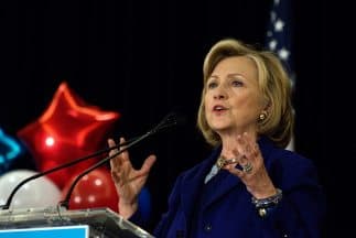 Hillary Clinton y alivio migratorio