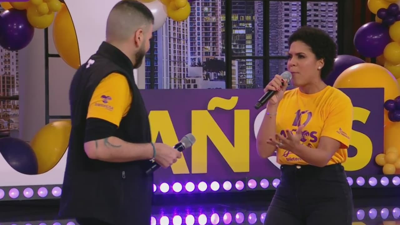 Por parte de Despierta América, Francisca y Jomari Goyso le pusieron mucho estilo a su interpretación del tema 'Por Qué Me Haces Llorar' de Juan Gabriel.