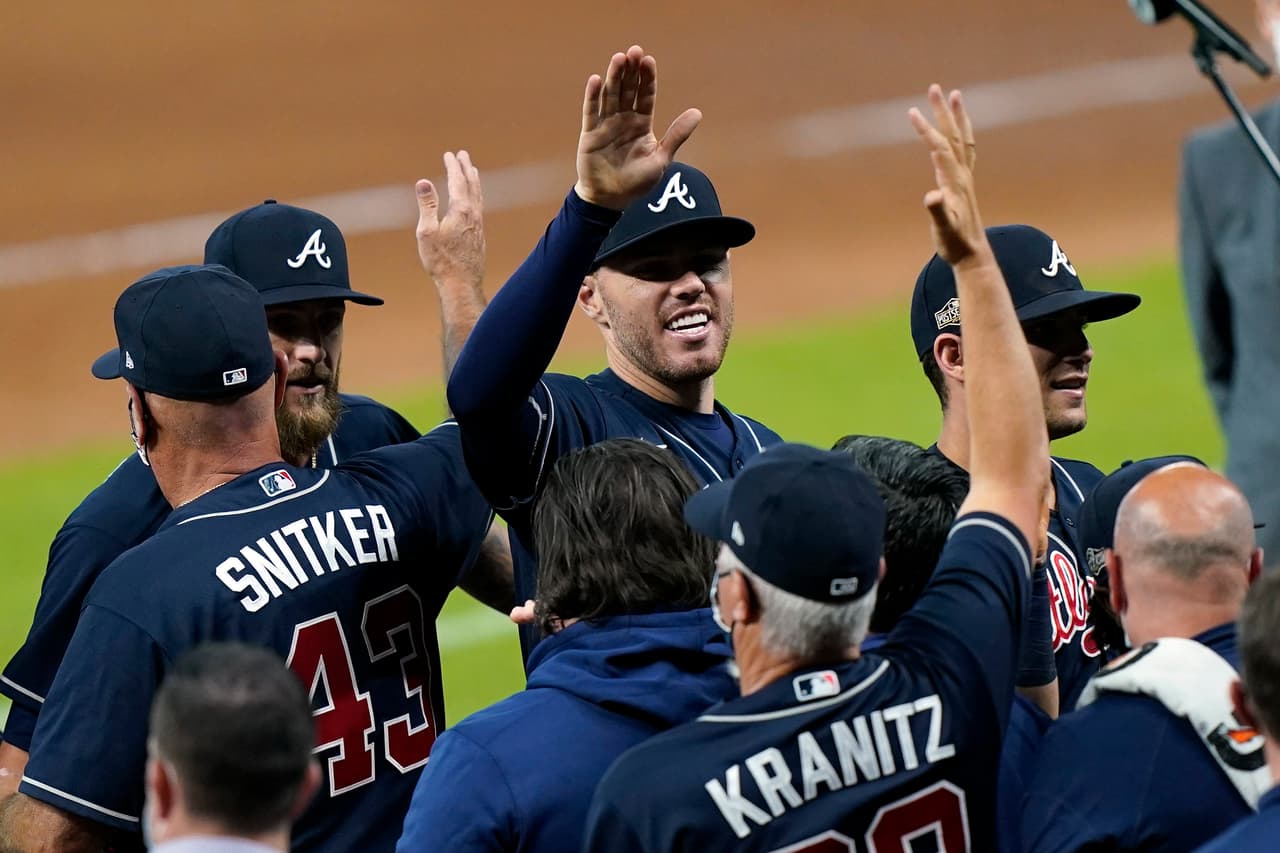 Atlanta gana el juego tres 7-0 sobre los Miami Marlins y barren la serie.