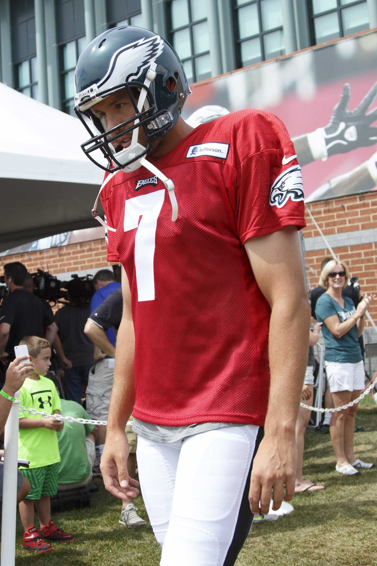 Sam Bradford: "Yo pienso que me siento mejor de lo que esperaba" de mi rodilla