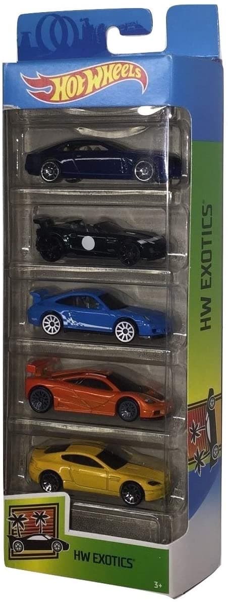 <h3 class="cms-H3-H3"><b>Colección de Hot Wheels exóticos</b></h3>
<br>
<br>No importa la edad, si a papá le gustan los carros, es casi seguro que también le gusten los Hot Wheels. Se comienza con uno, pero con el tiempo, es imposible evitar que se transforme en una ‘millonaria’ colección. Uno de los paquetes HW Exotics de 2020 incluye al Cadillac Elmiraj, Jaguar F-TYPE, Porsche 911 GT3 RS, McLaren F1 GTR y al Aston Martin V8 Vantage. Mucho caballaje a un bajo costo.
<br>
<br>
<a href="https://www.amazon.com/-/es/Hot-Wheels-Exotics-Cadillac-Elmiraj/dp/B081S4C4DH"><b>Hot Wheels Exotics</b></a>
<b> ($12)</b>