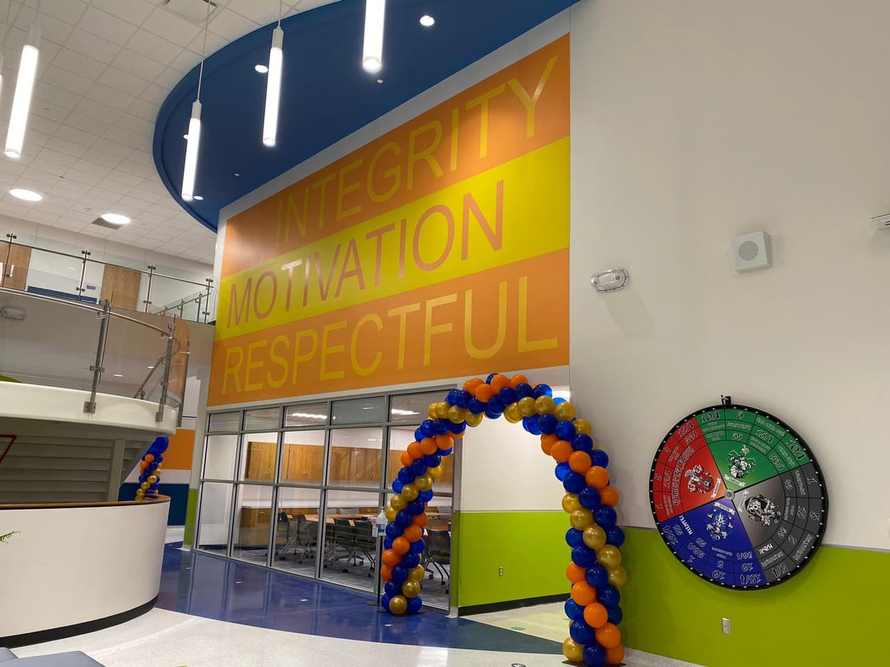 Esta nueva aventura educativa comienza de una forma muy diferente a años anteriores debido a la pandemia del coronavirus.
<br>