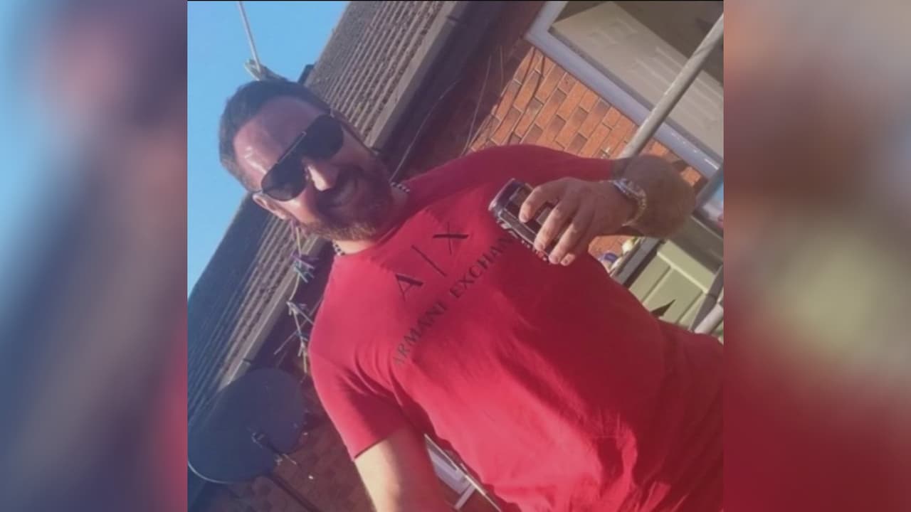 <b>En video:</b> 
<b>Era un capo sin rostro hasta que envió una foto suya tomando cerveza: así capturaron a este narcotraficante</b>
<br>