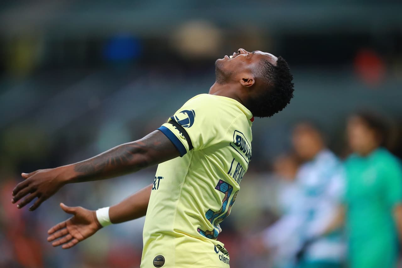 Renato Ibarra no ha disputado ningún minuto de la presente campaña. El ecuatoriano fue intervenido quirúrgicamente del aductor largo derecho.