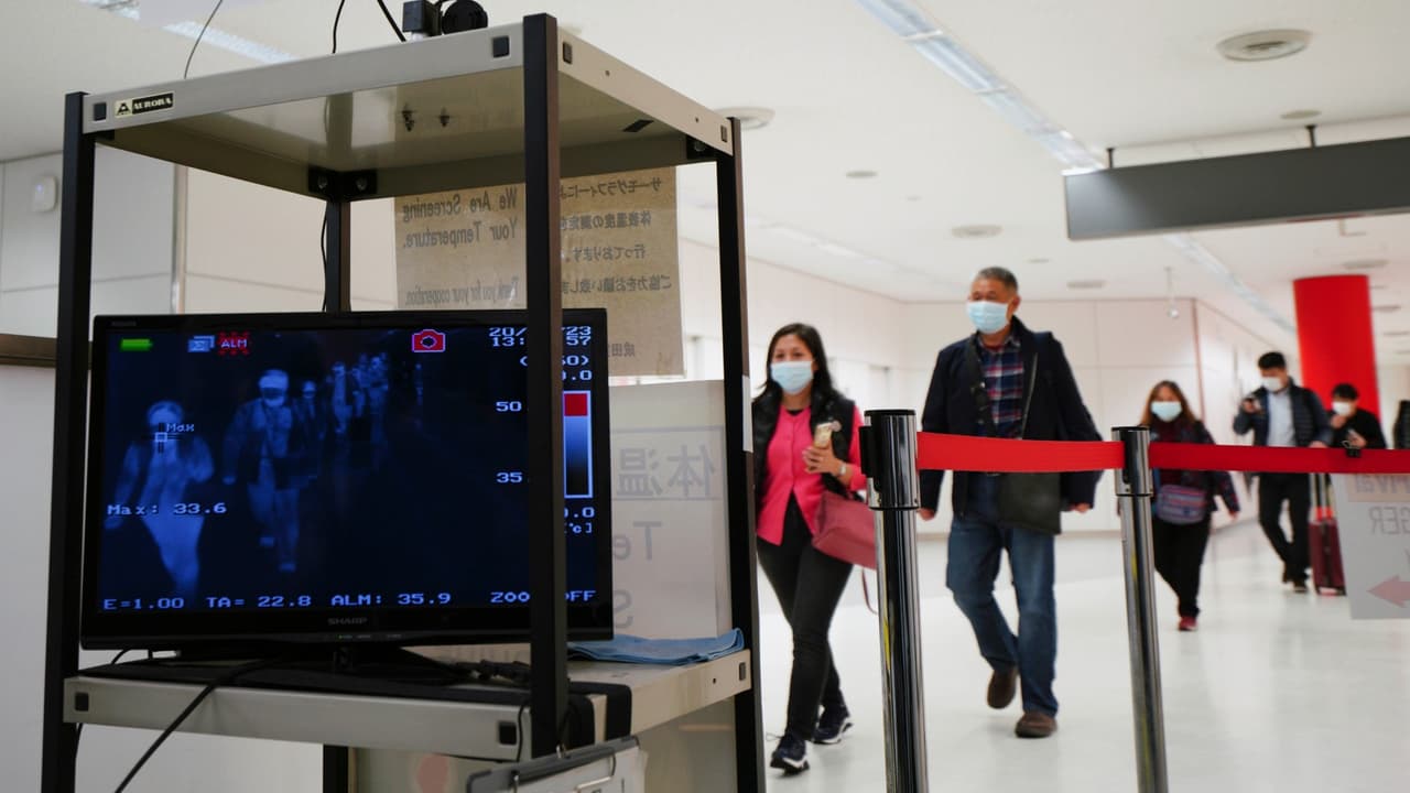 Aumentan a 234 las personas en cuarentena por coronavirus en una base militar del norte de California