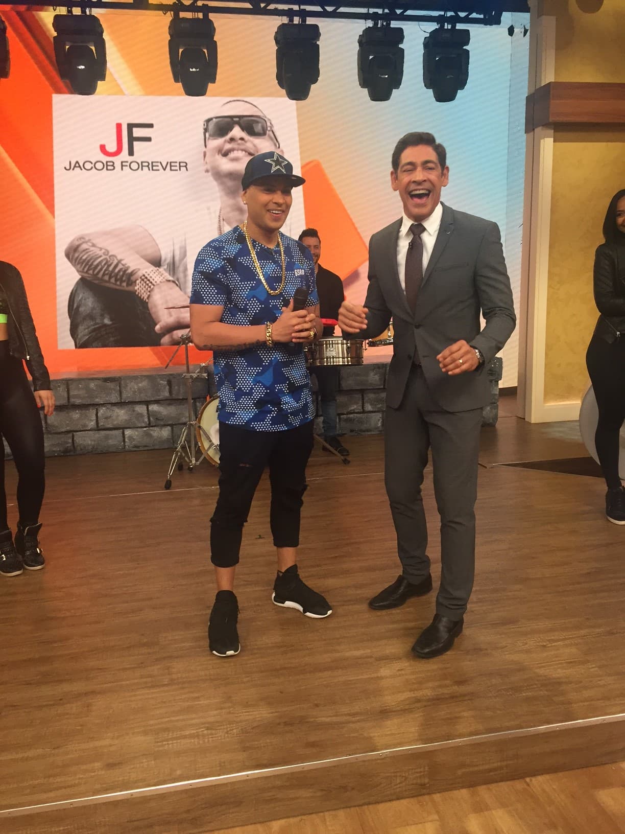 ¡Mucho sabor esta mañana! Jacob Forever nos cantó sus mejores éxitos.