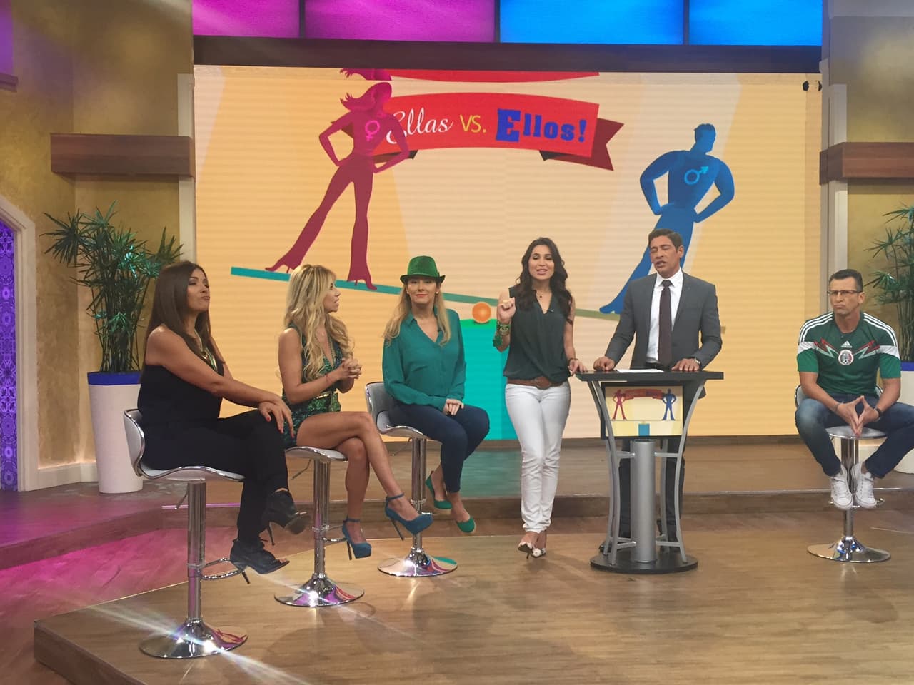 Ellos dijeron que prefieren tener a una dama a su lado.