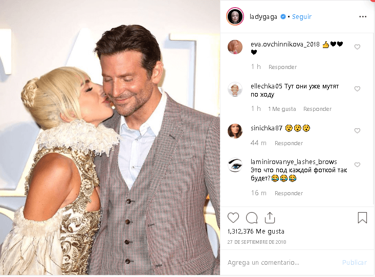 Pero los usuarios, presuntamente de origen ruso, no sólo se fueron a dejar mensajes en la foto más reciente de la cantante, sino que también en imágenes que ella publicó semanas atrás, como 
<b><a href="https://www.instagram.com/p/BoQBgA2HFqD/" target="_blank">en esta</a></b> fechada el 27 de septiembre de 2018 en la que una usuaria llamada 'katerina_markinaa' ironiza la imagen y critica a la artista.