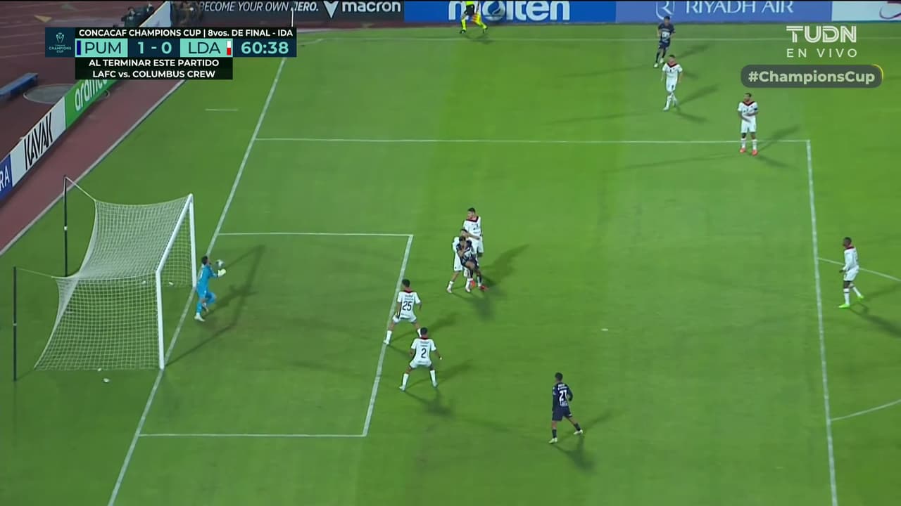 ¡Se salva el Alajuelense! Memote cerca de marcar el segundo gol del partido