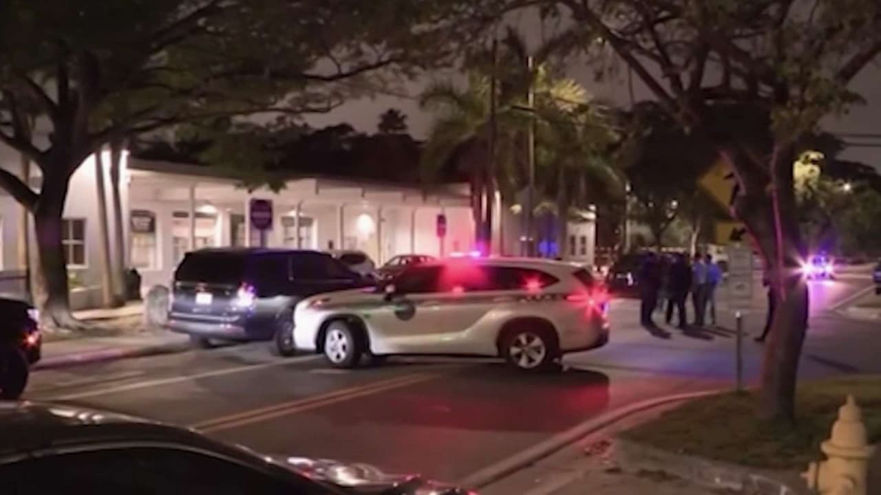 Un joven muerto y dos heridos es el saldo de tiroteo en Liberty City