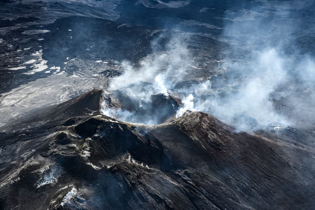 El Etna está ubicado en la costa de Sicilia. Esta imagen se tomó 20 días antes de la erupción volcánica.
