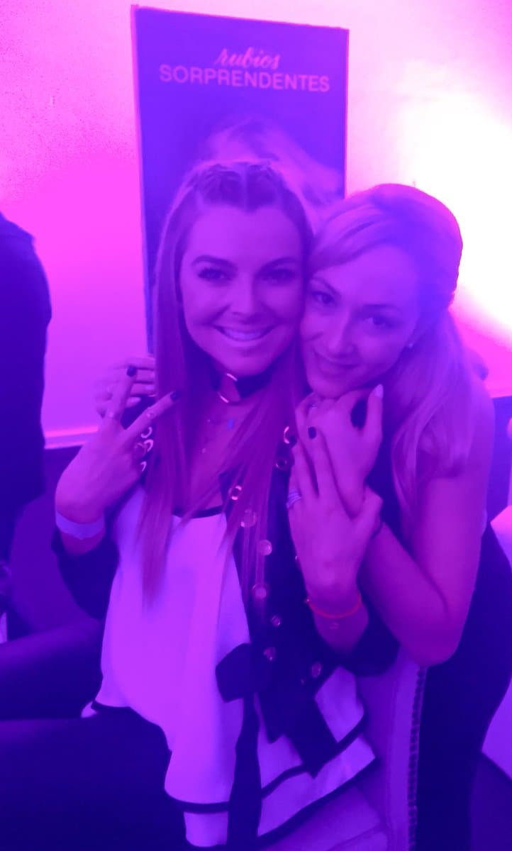 <b>Laura Vignatti</b> y 
<b><a href="http://www.univision.com/temas/marjorie-de-sousa">Marjorie de Sousa</a></b> eran amigas desde hace muchos años, pero fue en 'Sueño de amor' cuando se reencontarron y pudieron trabajar dentro de la misma historia. Hermosas, ¿no lo crees?