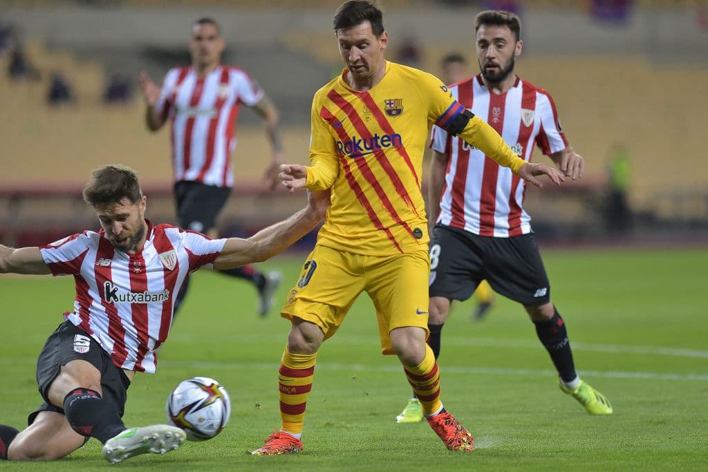 El doblete de Lionel Messi y los goles de Antoine Griezmann y Frenkie de Jong hacen que el Barcelona pase por encima del Athletic de Bilbao 4-0 y conisguen su primer título de la temporada.