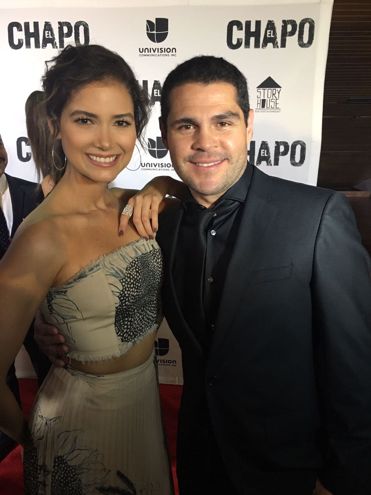 <b><a href="http://www.univision.com/series/el-chapo/abril-schreiber-cambio-de-imagen-para-la-serie-el-chapo">Abril</a> y <a href="http://www.univision.com/temas/marco-de-la-o">Marco</a></b> hicieron una gran amistad.