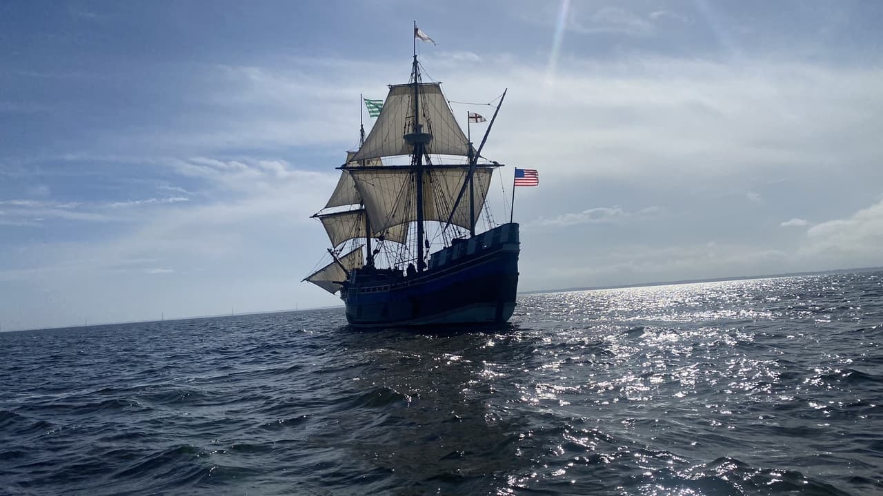 Por razones desconocidas, la colonia condenada se estableció en la isla Roanoke en lugar de lo que se conoce en la actualidad como Virginia. En agosto de ese año nació la primera niña inglesa en el Nuevo Mundo. La infanta Virginia Dare, junto con los demás colonos, sufrió un destino misterioso.