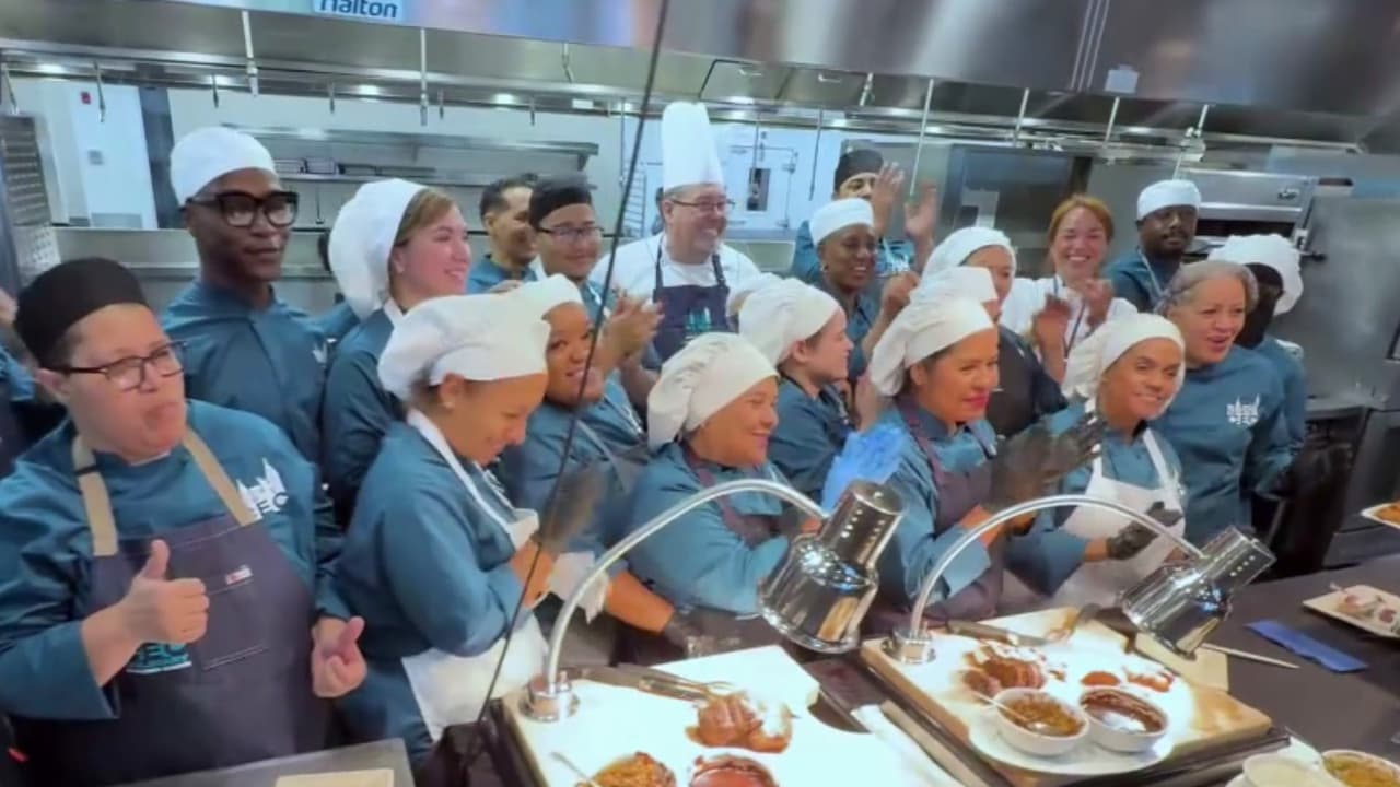 ¿Te gusta cocinar? Inauguran en Queens un centro educativo gratuito para los amantes de la cocina