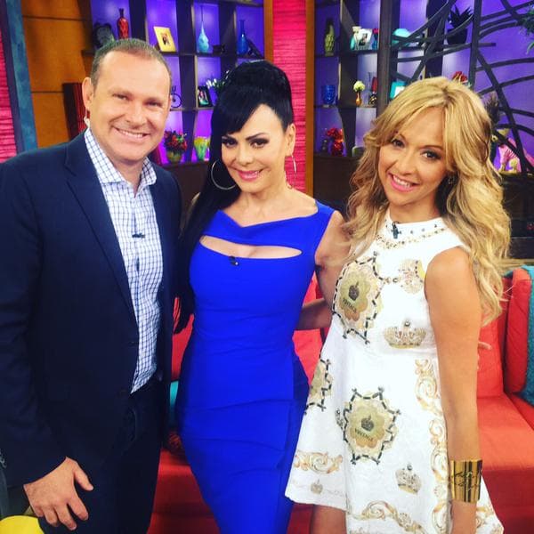 "Gracias a Dios sacaron el dinero y me dejaron mi pasaporte", se consuela.