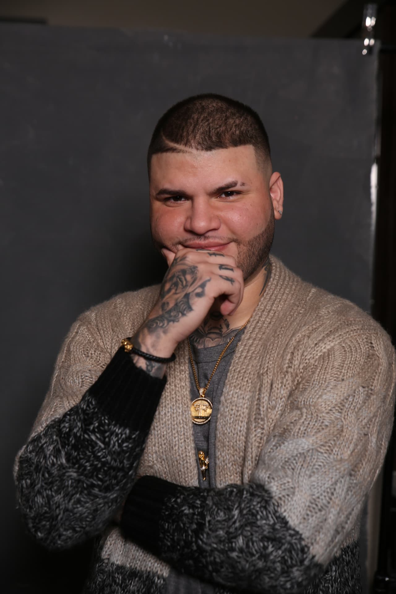 Farruko llega este año con tres postulaciones.