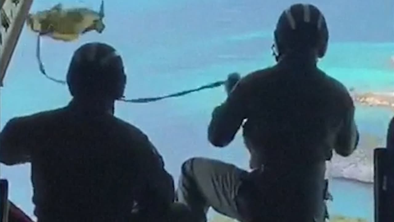 Tres personas son rescatadas tras sobrevivir 33 días en isla desierta comiendo caracoles y ratas