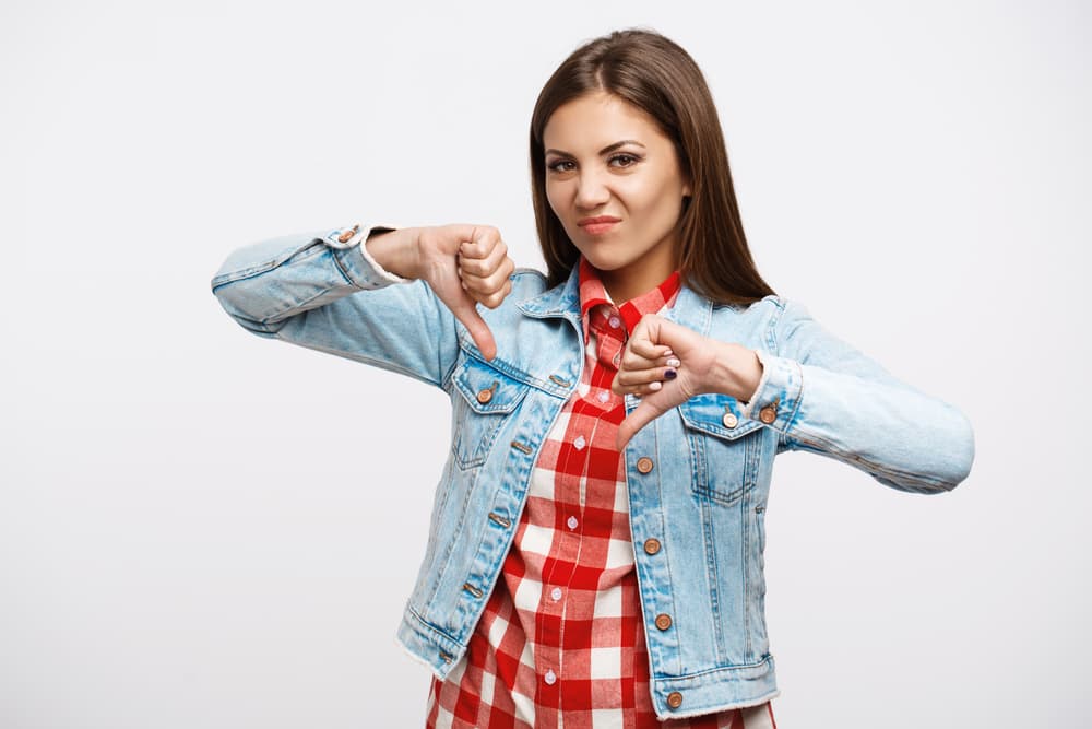 Controla la impaciencia porque puedes estar muy inquieto y querer ver resultados enseguida. Tal vez estás exagerando en tus señalamientos o críticas o tratando de imponer tus puntos de vista a los demás.