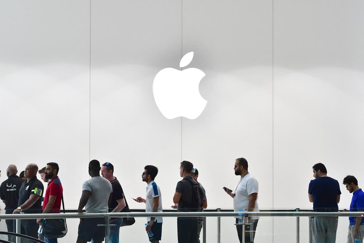 El Departamento de Justicia y más de una decena de estados demandan a Apple por violar las leyes antimonopolio