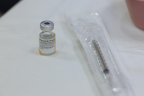 Además, la Comisión Federal de Comercio envió cartas de advertencia a varias empresas alegando que tenían un producto para curar o prevenir el virus.
<br>