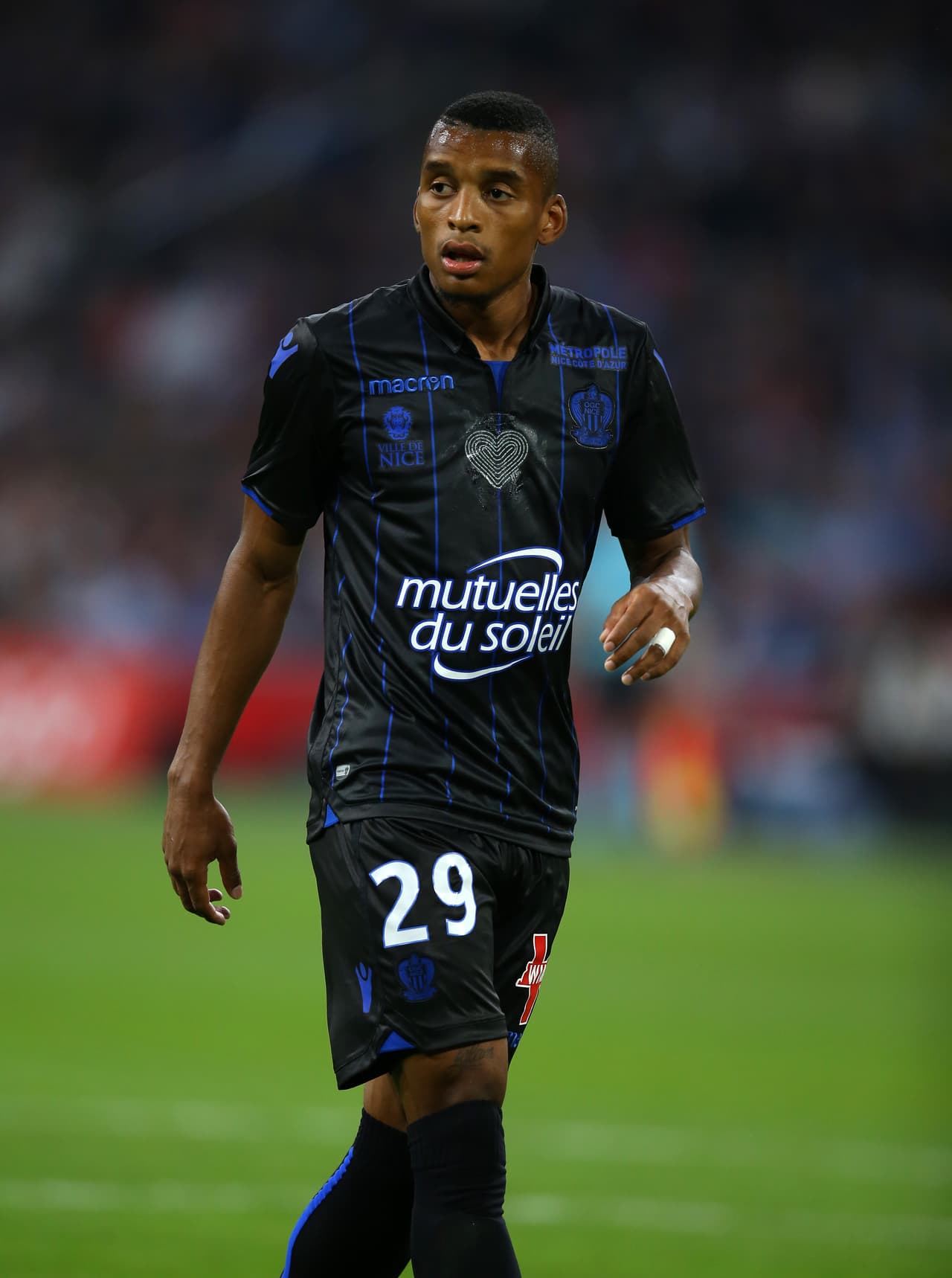 Se dice que el lateral Dalbert, del Niza, está siendo tentado por el Inter de Milán.