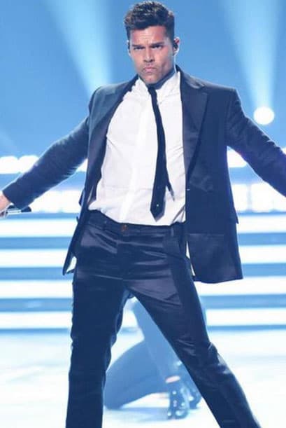 La verdad es que creemos que el cantanre tiene razón, pues cuando hay interés se nota.