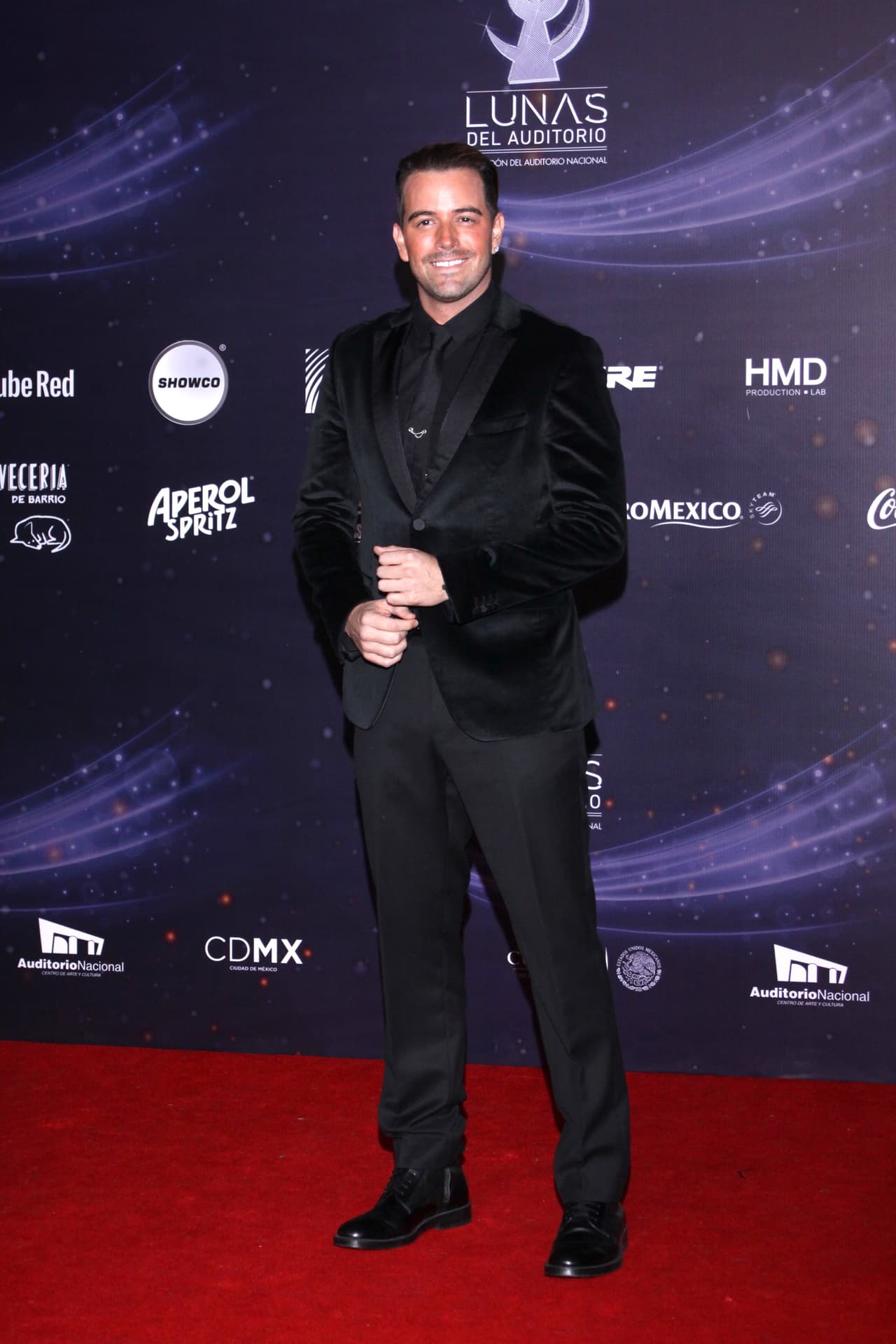 <b><a href="https://www.univision.com/shows/despierta-america/la-simpatica-manera-en-que-mane-de-la-parra-evade-las-preguntas-sobre-su-vida-amorosa-video">Mane de la Parra</a></b> ha trabajado con 
<b>Pablo Lyle</b> en varios proyectos. Compartió créditos con él en la telenovela 
<b>Cachito de amor,</b> en 2012.