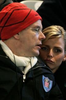 <b><a href="https://www.univision.com/local/san-francisco-kdtv/entretenimiento/de-plebeyas-a-princesas-mujeres-que-hicieron-realidad-su-cuento-de-hadas-fotos#fbb9c38e0000" target="_blank">El hijo de la fallecida Grace Kelly</a></b> explicó que se vuelve complicado cuidar la vida privada cuando se tienen que cumplir varios compromisos oficiales como miembro de una familia real.