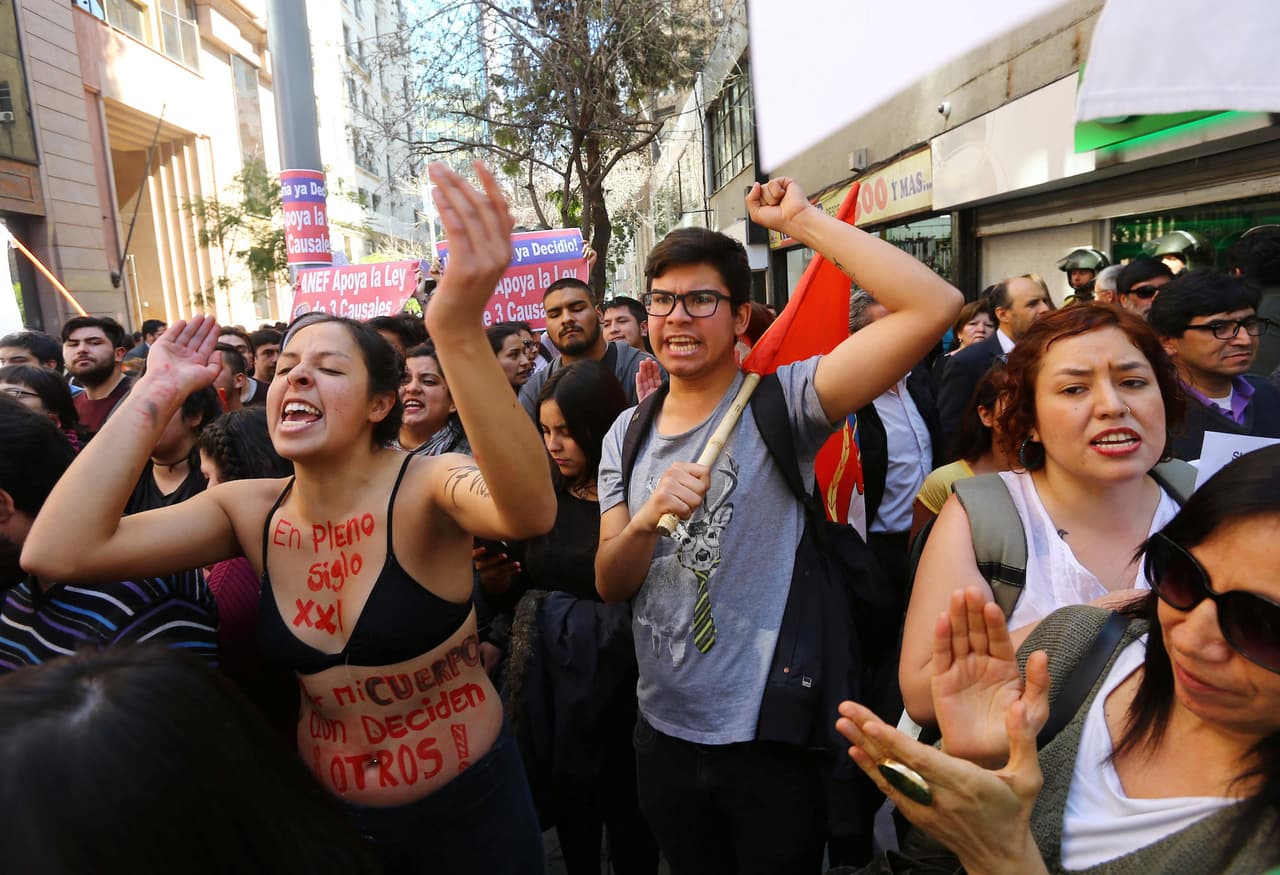Tribunal Constitucional de Chile da luz verde al proyecto que despenaliza el aborto en tres excepciones
